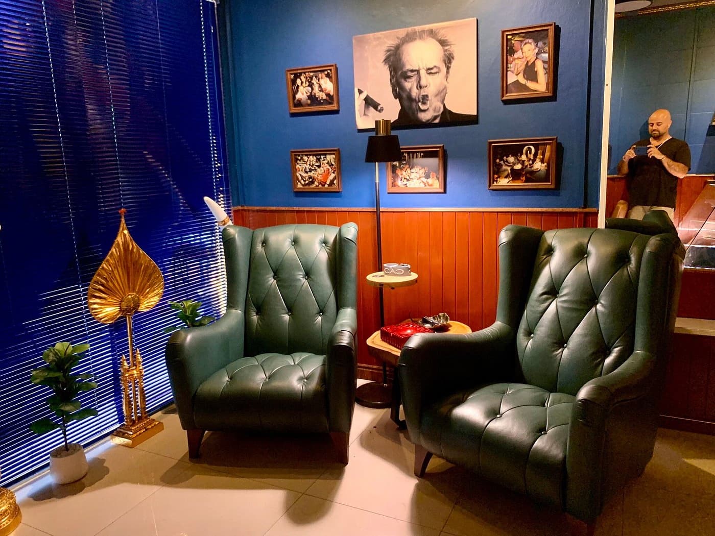 The Cigars Room — photo 1